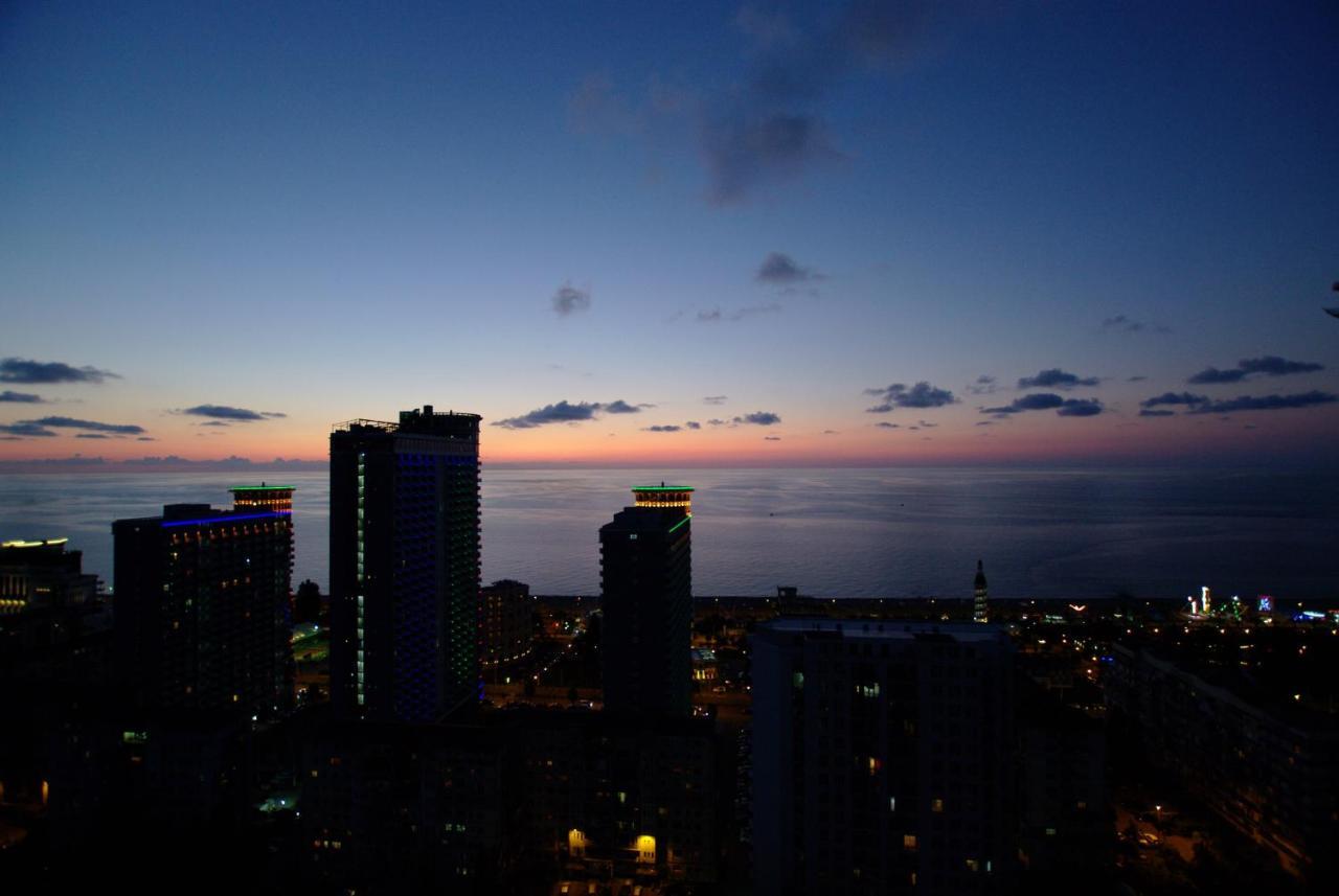 Banana Apartments Μπατούμι Εξωτερικό φωτογραφία